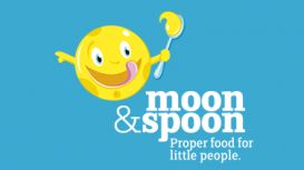 Moon & Spoon