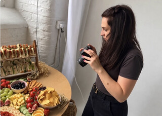 Yasmine , CEO - Crumbs&GrindCo